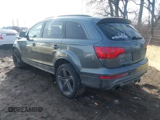 2015 Audi Q7 S line Prestige with VIN WA1DGAFEXFD023710, listed as a IAAI auction lot 41499428 with 165,787 mi miles and . Bid and sale history available at DreamBid. Image 3.