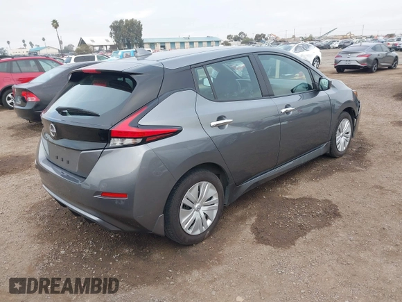 2023 Nissan LEAF S z VIN 1N4AZ1BV3PC556584, wystawiony jako IAAI lot #41515949 z przebiegiem 27 338 mil mil oraz . Historia ofert i sprzedaży dostępna na DreamBid. Obrazek 4.