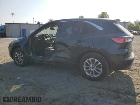 2022 Ford Escape SE z VIN 1FMCU0G64NUB51771, wystawiony jako Copart lot #58930225 z przebiegiem 8 235 mil mil oraz Szkoda całkowita • Salvage title. Historia ofert i sprzedaży dostępna na DreamBid. Obrazek 2.