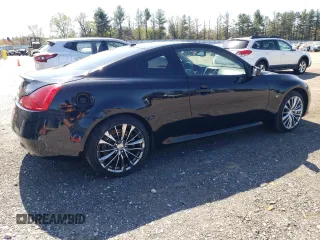 2014 Infiniti Q60 z VIN JN1CV6EL8EM132303, wystawiony jako Copart lot #53792625 z przebiegiem 104 235 mil mil oraz Szkoda całkowita • Salvage title. Historia ofert i sprzedaży dostępna na DreamBid. Obrazek 3.