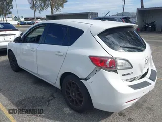 2012 Mazda Mazda3 i Touring with VIN JM1BL1L82C1695636, listed as a IAAI auction lot 41812909 with 199,314 mi miles. Bid and sale history available at carsss.com. Image 3.