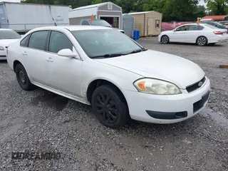 2014 Chevrolet Impala Police Police z VIN 2G1WD5E31E1172055, wystawiony jako IAAI lot #42371421 z przebiegiem 94 079 mil mil oraz . Historia ofert i sprzedaży dostępna na DreamBid. Obrazek 1.