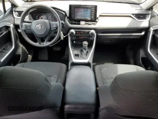 2021 Toyota RAV4 LE with VIN 2T3F1RFV6MC164399, listed as a Copart auction lot 56422785 with 72,027 mi miles and Salvage title. Bid and sale history available at DreamBid. Image 8.
