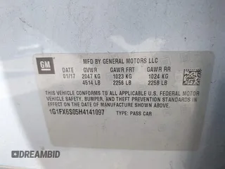 2017 Chevrolet Bolt EV Premier z VIN 1G1FX6S05H4141097, wystawiony jako IAAI lot #42164351 z przebiegiem 93 210 mil mil oraz . Historia ofert i sprzedaży dostępna na DreamBid. Obrazek 9.