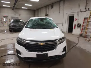 2022 Chevrolet Equinox LS with VIN 3GNAXSEV3NS170280, listed as a IAAI auction lot 41729722 with 44,412 mi miles. Bid and sale history available at carsss.com. Image 13.