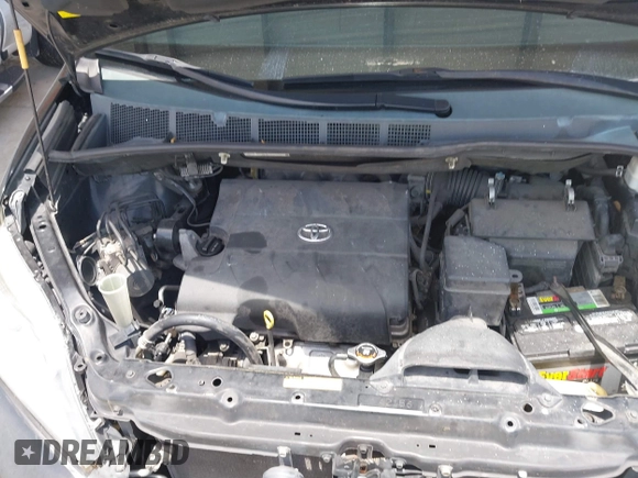 2014 Toyota Sienna XLE z VIN 5TDYK3DC2ES423847, wystawiony jako IAAI lot #40001988 z przebiegiem 130 731 mil mil oraz . Historia ofert i sprzedaży dostępna na DreamBid. Obrazek 10.