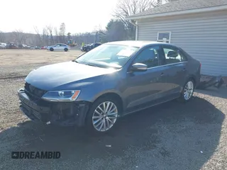 2015 Volkswagen Jetta Sedan 1.8T SE w/Connectivity with VIN 3VWD07AJ2FM312146, listed as a IAAI auction lot 41843238 with 107,741 mi miles. Bid and sale history available at carsss.com. Image 20.