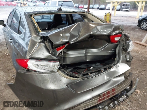 2015 Ford Fusion SE Hybrid with VIN 3FA6P0LU6FR248904, listed as a IAAI auction lot 41556607 with 224,799 mi miles. Bid and sale history available at carsss.com. Image 6.