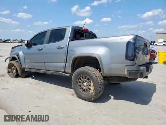 2018 Chevrolet Colorado 4WD ZR2 z VIN 1GCPTEE11J1243686, wystawiony jako Copart lot #58235125 z przebiegiem 144 760 mil mil oraz Szkoda całkowita • Salvage title. Historia ofert i sprzedaży dostępna na DreamBid. Obrazek 2.