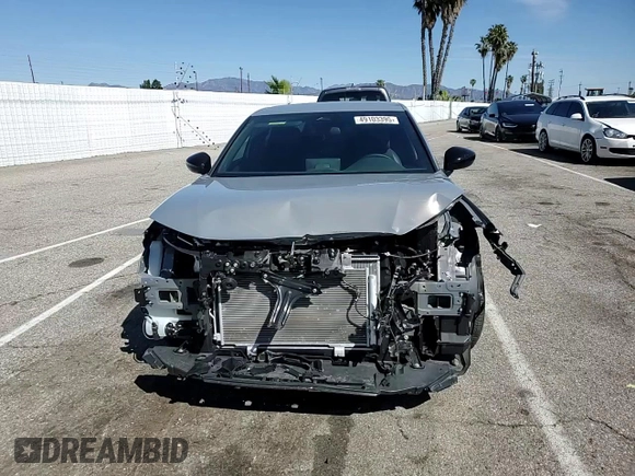 2025 Honda Civic Sport z VIN 2HGFE2F56SH502604, wystawiony jako Copart lot #49103395 z przebiegiem Nie podano mil oraz Szkoda całkowita • Salvage title. Historia ofert i sprzedaży dostępna na DreamBid. Obrazek 10.