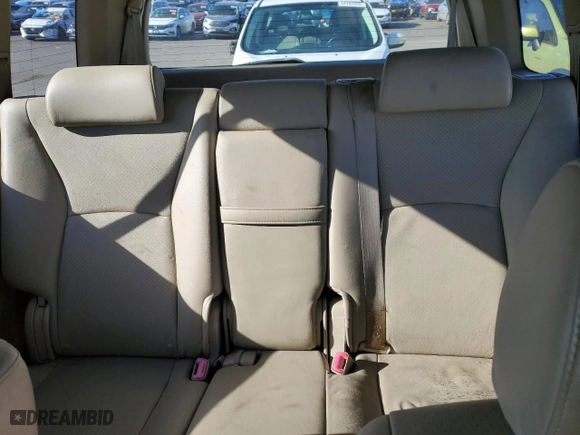 2006 Toyota Highlander w/3rd Row with VIN JTEEP21A160155472, listed as a Copart auction lot 44852335 with 0 mi miles and Clean Title. Bid and sale history available at carsss.com. Image 10.