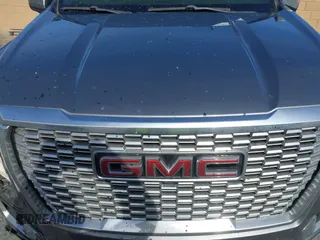 2021 GMC Yukon Denali with VIN 1GKS2DKLXMR230331, listed as a IAAI auction lot 41333736 with 1 mi miles. Bid and sale history available at carsss.com. Image 10.