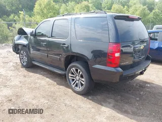 2013 Chevrolet Tahoe LT с VIN 1GNSKBE02DR186768, выставлен на аукционе IAAI как лот 42429597 с пробегом 132 404 миль миль и . История ставок и продаж доступна на DreamBid. Изображение 3.