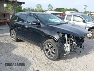 2016 Kia Sorento SX with VIN 5XYPK4A56GG145526, listed as a IAAI auction lot 41947872 with 89,601 mi miles. Bid and sale history available at carsss.com. Image 1.