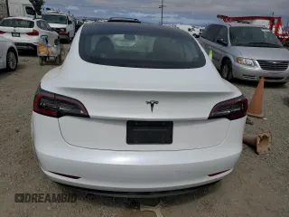 2023 Tesla Model 3 с VIN 5YJ3E1EA7PF552774, выставлен на аукционе Copart как лот 59913565 с пробегом 25 406 миль миль и Списание • Salvage title. История ставок и продаж доступна на DreamBid. Изображение 6.