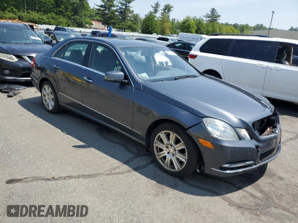 2013 Mercedes-Benz E 350 Luxury with VIN WDDHF8JB0DA738385, listed as a Copart auction lot 60824075 with 147,873 mi miles and Non repairable. Bid and sale history available at DreamBid. Image 4.