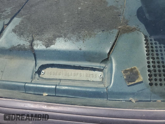 1983 GMC Jimmy z VIN 1G5EK18L4DF518255, wystawiony jako Copart lot #59883814 z przebiegiem 66 093 mil mil oraz Szkoda całkowita • Salvage title. Historia ofert i sprzedaży dostępna na DreamBid. Obrazek 12.