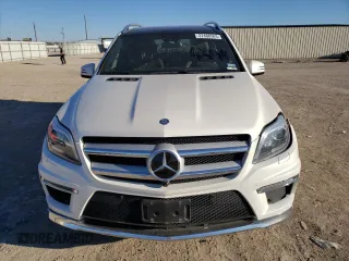 2015 Mercedes-Benz GL-Class GL 550 with VIN 4JGDF7DE3FA495579, listed as a Copart auction lot 37486563 with 108,705 mi miles. Bid and sale history available at carsss.com. Image 5.
