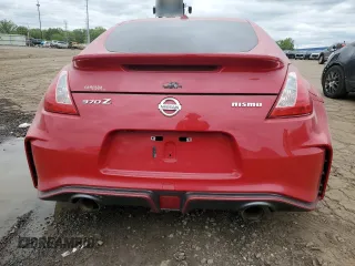 2015 Nissan 370Z z VIN JN1AZ4EH6FM442575, wystawiony jako Copart lot #57146915 z przebiegiem 57 020 mil mil oraz Czysty tytuł • Clean title. Historia ofert i sprzedaży dostępna na DreamBid. Obrazek 6.