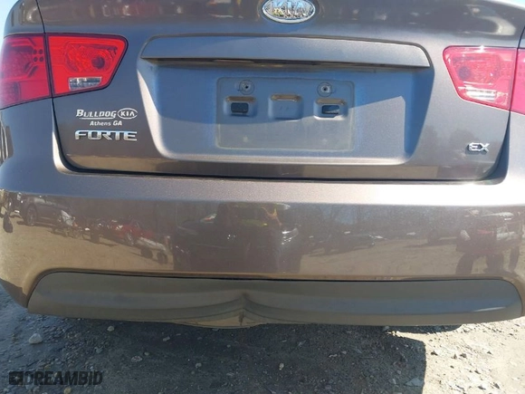 2013 Kia Forte EX with VIN KNAFU4A29D5682100, listed as a IAAI auction lot 41756941 with NaN miles. Bid and sale history available at carsss.com. Image 17.