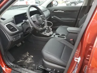 2024 Kia Seltos SX z VIN KNDETCA74R7585079, wystawiony jako Copart lot #43315445 z przebiegiem 2 248 mil mil oraz Czysty tytuł • Clean title. Historia ofert i sprzedaży dostępna na DreamBid. Obrazek 7.
