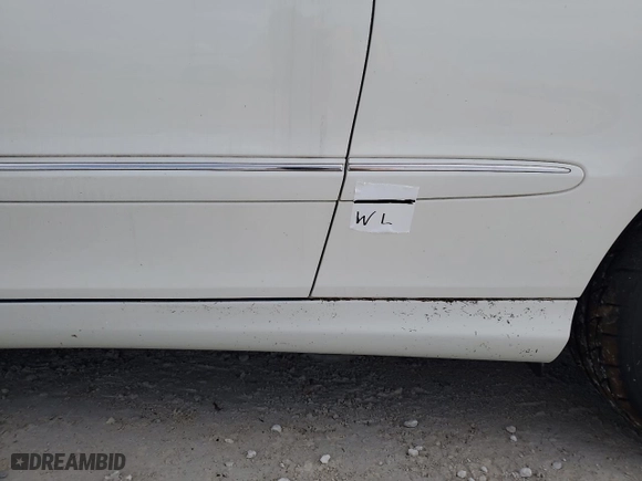 2008 Mercedes-Benz CLK-Class 3.5L with VIN WDBTK56F78F251122, listed as a Copart auction lot 73884774 with 80,444 mi miles and Salvage Title. Bid and sale history available at carsss.com. Image 12.