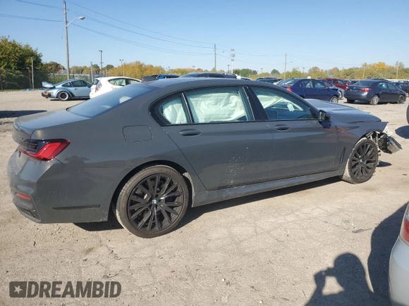 2021 BMW 7 Series 750i xDrive with VIN WBA7U2C05MCF88668, listed as a Copart auction lot 73256303 with 0 mi miles. Bid and sale history available at carsss.com. Image 3.