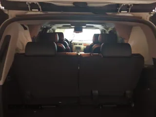 2009 GMC Yukon SLT w/4SB with VIN 1GKFC33069R299683, listed as a IAAI auction lot 41453259 with 182,415 mi miles. Bid and sale history available at carsss.com. Image 8.