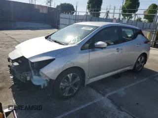 2021 Nissan LEAF SV z VIN 1N4AZ1CV3MC551637, wystawiony jako Copart lot #57606305 z przebiegiem 51 944 mil mil oraz Szkoda całkowita • Salvage title. Historia ofert i sprzedaży dostępna na DreamBid. Obrazek 1.