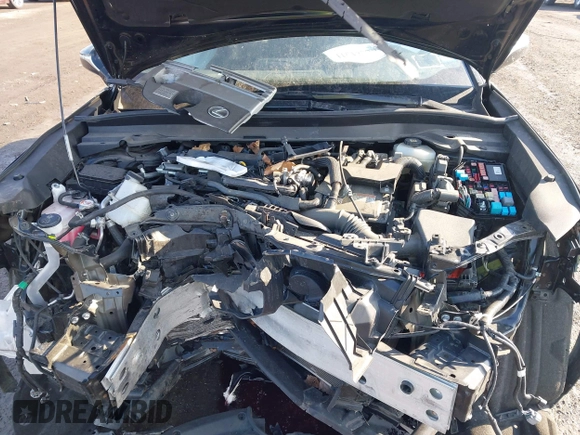 2020 Lexus UX 250h z VIN JTHP9JBH6L2034822, wystawiony jako IAAI lot #41512779 z przebiegiem 35 762 mil mil oraz . Historia ofert i sprzedaży dostępna na DreamBid. Obrazek 10.