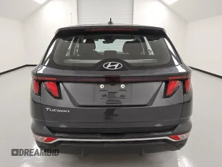 2022 Hyundai Tucson SE with VIN 5NMJA3AE1NH111631, listed as a Copart auction lot 45758095 with 43,426 mi miles and Clean Title. Bid and sale history available at carsss.com. Image 6.