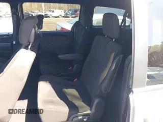 2017 Dodge Grand Caravan SE with VIN 2C4RDGBG9HR732854, listed as a IAAI auction lot 41980430 with 124,726 mi miles and . Bid and sale history available at DreamBid. Image 8.