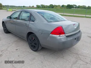 2008 Chevrolet Impala LS with VIN 2G1WB55K681251769, listed as a IAAI auction lot 42212398 with 186,690 mi miles and . Bid and sale history available at DreamBid. Image 3.