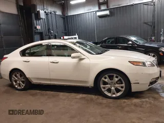 2013 Acura TL Advance z VIN 19UUA9F74DA003069, wystawiony jako IAAI lot #42281080 z przebiegiem 62 521 mil mil oraz . Historia ofert i sprzedaży dostępna na DreamBid. Obrazek 6.