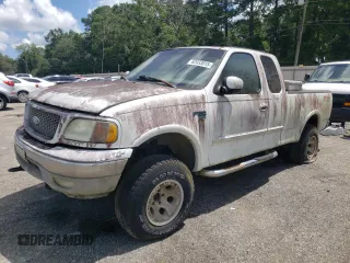 2002 Ford F-150 z VIN 1FTRX18WX2KB57236, wystawiony jako Copart lot #62033015 z przebiegiem Nie podano mil oraz Czysty tytuł • Clean title. Historia ofert i sprzedaży dostępna na DreamBid. Obrazek 1.