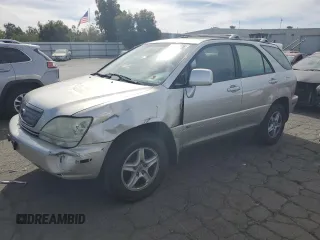 2001 Lexus RX 300 with VIN JTJHF10U410214188, listed as a Copart auction lot 75547664 with 217,418 mi miles and Salvage Title. Bid and sale history available at carsss.com. Image 1.