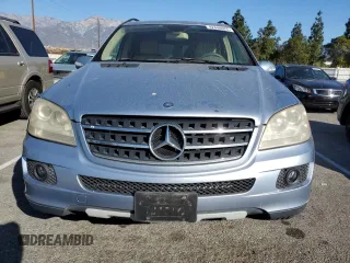 2007 Mercedes-Benz M 350 with VIN 4JGBB86E07A225619, listed as a Copart auction lot 42448025 with 113,221 mi miles and Salvage Title. Bid and sale history available at DreamBid. Image 5.
