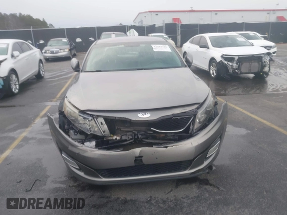 2014 Kia Optima EX z VIN 5XXGN4A75EG290132, wystawiony jako IAAI lot #41292706 z przebiegiem 155 793 mil mil oraz . Historia ofert i sprzedaży dostępna na DreamBid. Obrazek 12.