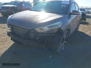 2016 Hyundai Tucson Sport with VIN KM8J33A20GU183234, listed as a IAAI auction lot 41429777 with 113,077 mi miles. Bid and sale history available at carsss.com. Image 19.