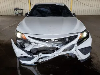 2023 Toyota Camry SE with VIN 4T1G11AK3PU751545, listed as a Copart auction lot 50363385 with 47,488 mi miles and Salvage Title. Bid and sale history available at DreamBid. Image 5.