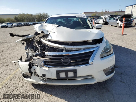 2014 Nissan Altima 2.5 S with VIN 1N4AL3AP8EC108919, listed as a Copart auction lot 52209485 with 176,313 mi miles and Salvage Title. Bid and sale history available at carsss.com. Image 5.