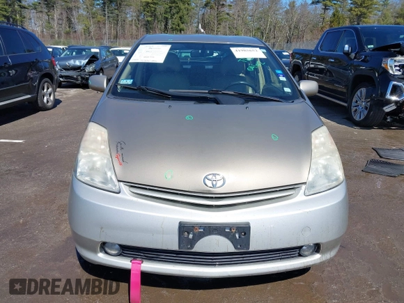 2004 Toyota Prius z VIN JTDKB20U140070419, wystawiony jako IAAI lot #41985652 z przebiegiem 227 401 mil mil oraz . Historia ofert i sprzedaży dostępna na DreamBid. Obrazek 12.