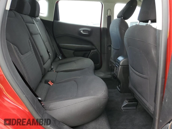 2020 Jeep Compass Sport с VIN 3C4NJDAB9LT137584, выставлен на аукционе Copart как лот 56947965 с пробегом 44 984 миль миль и Списание • Salvage title. История ставок и продаж доступна на DreamBid. Изображение 10.