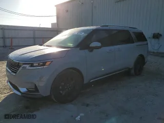 2024 Kia Carnival SX Prestige with VIN KNDNE5H3XR6424136, listed as a Copart auction lot 77401304 with 4,508 mi miles and Salvage Title. Bid and sale history available at carsss.com. Image 1.
