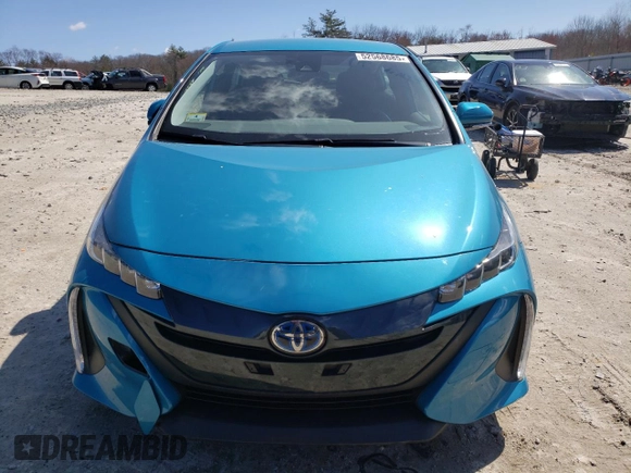 2020 Toyota Prius LE with VIN JTDKARFP9L3146348, listed as a Copart auction lot 52568685 with 41,105 mi miles and Salvage Title. Bid and sale history available at DreamBid. Image 5.
