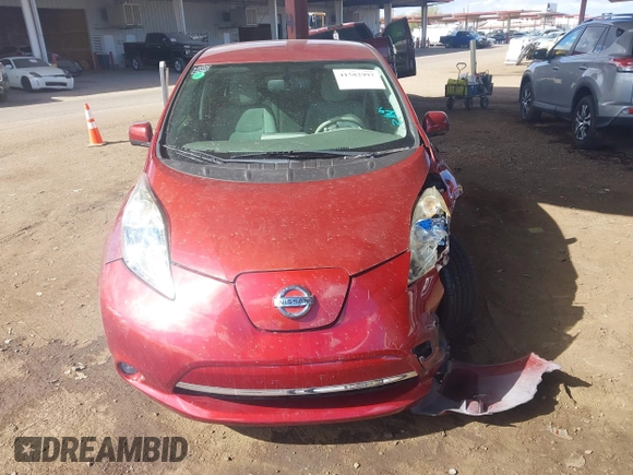 2015 Nissan LEAF SV with VIN 1N4AZ0CP5FC308068, listed as a IAAI auction lot 41582997 with 53,230 mi miles. Bid and sale history available at carsss.com. Image 12.