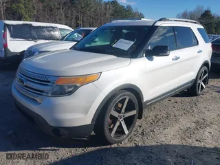 2014 Ford Explorer XLT with VIN 1FM5K8D8XEGA67150, listed as a IAAI auction lot 41731862 with 246,182 mi miles. Bid and sale history available at carsss.com. Image 2.