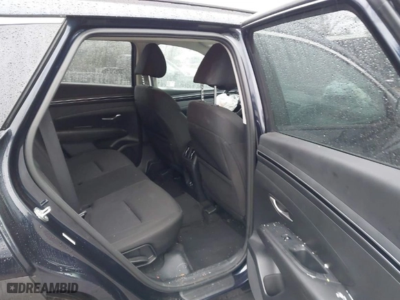 2024 Hyundai Tucson SEL with VIN KM8JB3DE0RU349277, listed as a IAAI auction lot 41411928 with 13,925 mi miles. Bid and sale history available at carsss.com. Image 8.