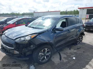 2020 Kia Sportage LX with VIN KNDPM3AC3L7713581, listed as a IAAI auction lot 40255286 with 90,221 mi miles. Bid and sale history available at carsss.com. Image 16.