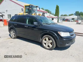 2009 Dodge Journey R/T with VIN 3D4GH67V99T139333, listed as a IAAI auction lot 40259433 with 189,762 mi miles. Bid and sale history available at carsss.com. Image 1.